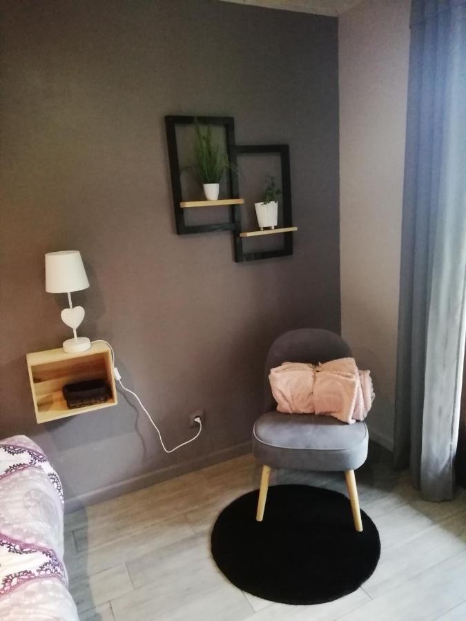 Chambres En Chalet Petit Dejeuner Inclus La Cote d'Arbroz Luaran gambar
